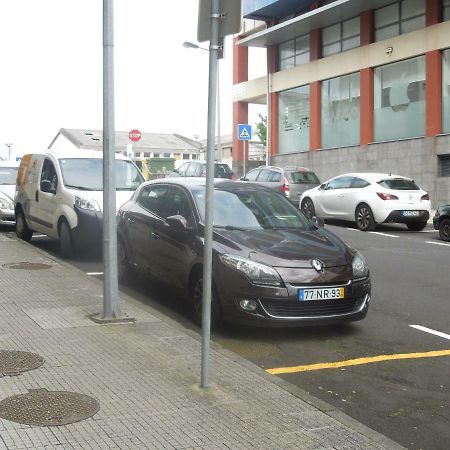 Ponta Delgada Borges Pimentel Apartment מראה חיצוני תמונה