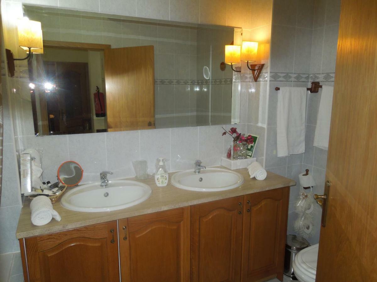 Ponta Delgada Borges Pimentel Apartment מראה חיצוני תמונה